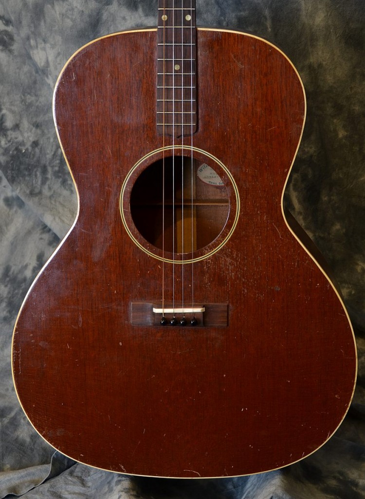 This little tenor from the early 30's is in great overall shape for its age, sounds great and comes with a cardboard case.